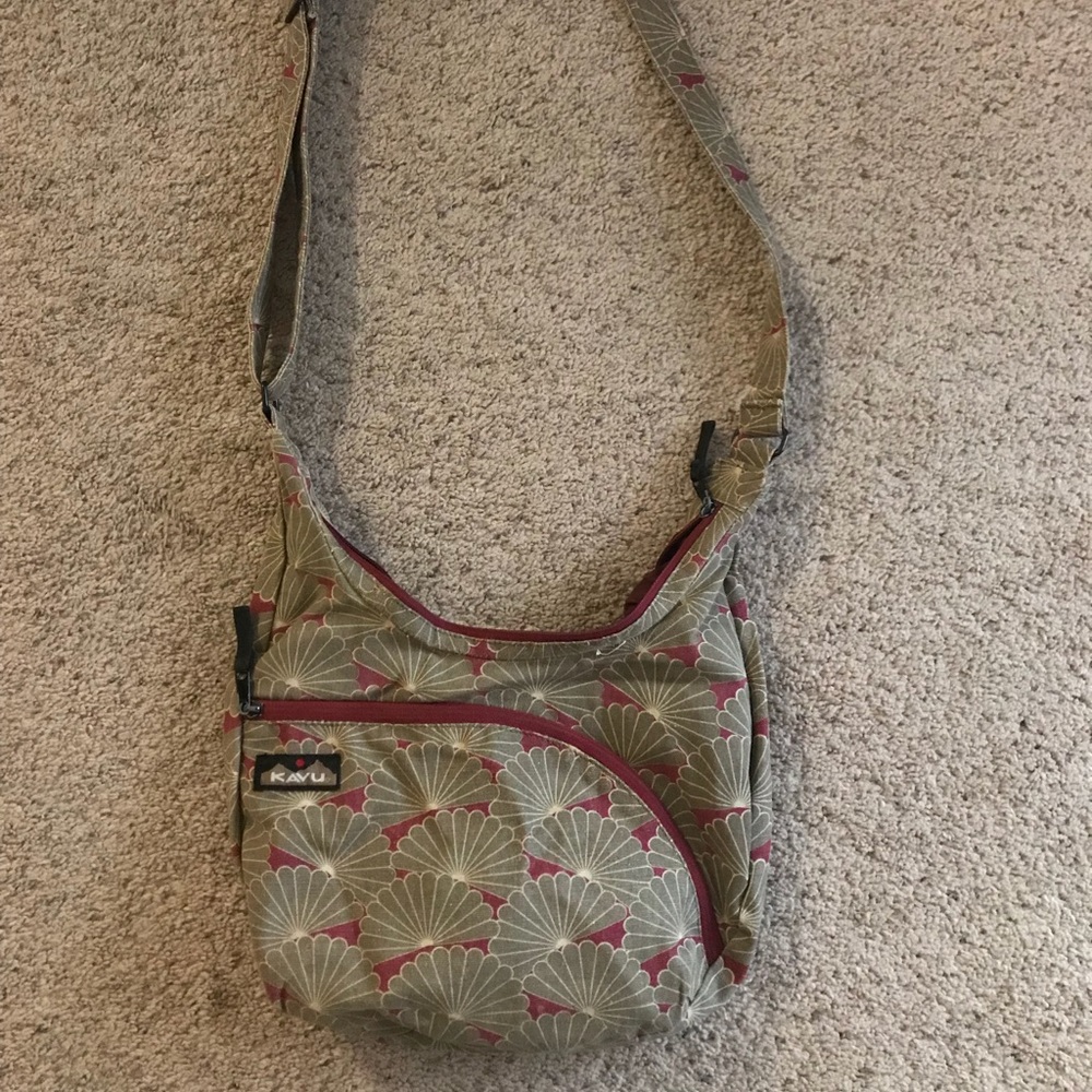 Kavu cross body purse/bag